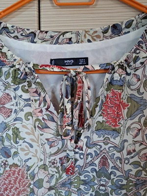 Mango dress, comfortable with pattern, size S