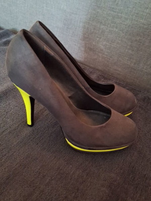 Catwalk high heels size 40 like new, gray and green