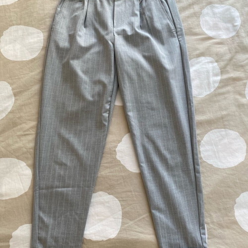 Bershka grey trousers size S like new