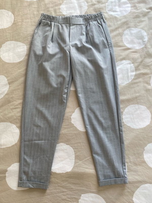 Bershka grey trousers size S, like new