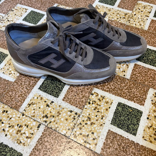 Hogan sneakers size 39, like new, beige and brown