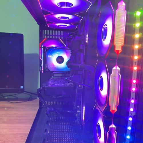 Gaming PC i5 10400 with GTX 1650, 16GB RAM, RGB case, like new