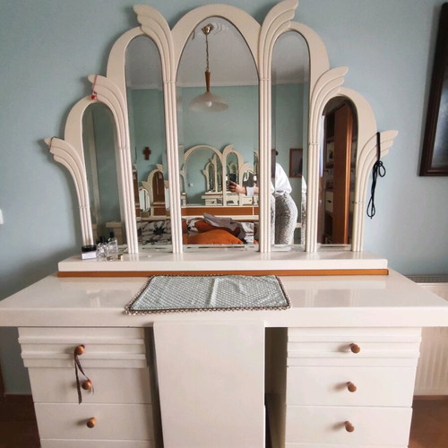 Dressing table with chair used and drawers on both sides