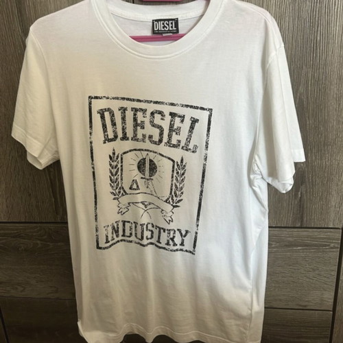 Diesel short-sleeve t-shirt new, size L