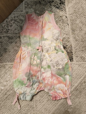 Girls' jumpsuit used, size 4 years
