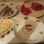 Christmas platters like new