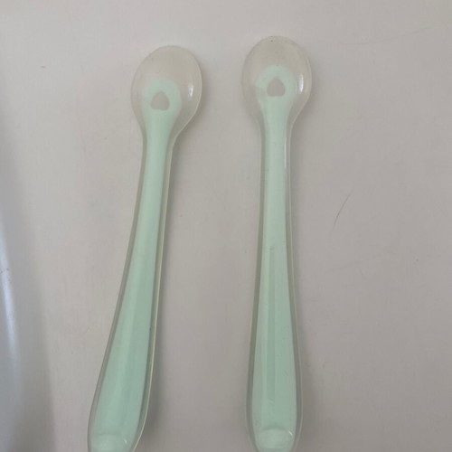 Kikka boo silicone spoons used