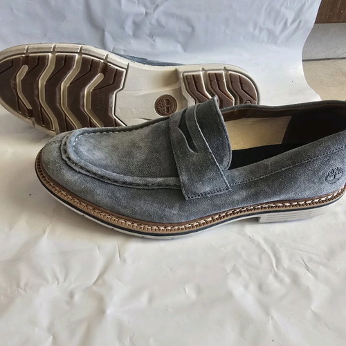 Timberland men suede loafer shoes like new, blue