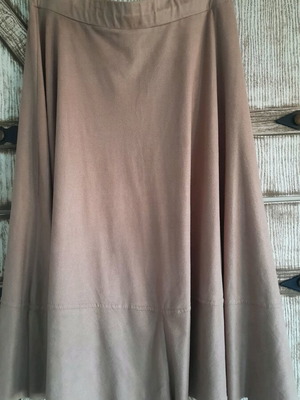 Winter suede skirt like new, beige, size M 38 10