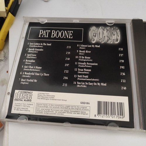 Pat Boone Gold CD like new, pop collection