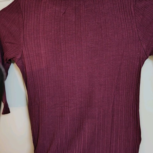 Ribbed burgundy top with side tie, new, size S