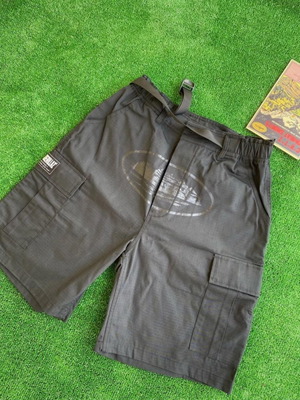 Corteiz cargo shorts, black, size M