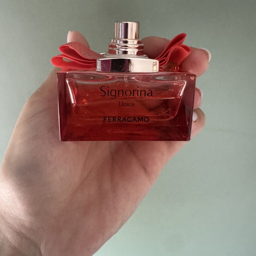 Ferragamo Signorina Unica Eau de Parfum 30ml used