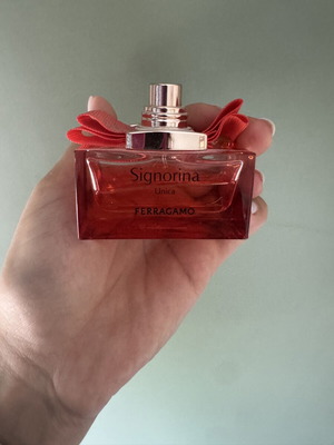 Ferragamo Signorina Unica Eau de Parfum 30ml used