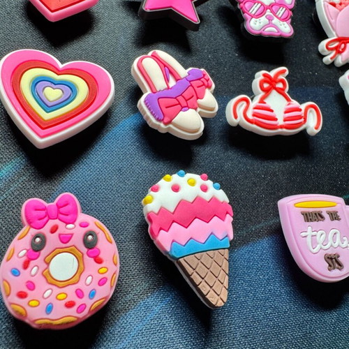 Charms for Crocs like new, pack of 16, pink multicolor