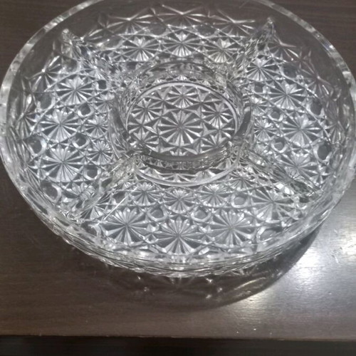 Serving platters for nuts like new, set of 2