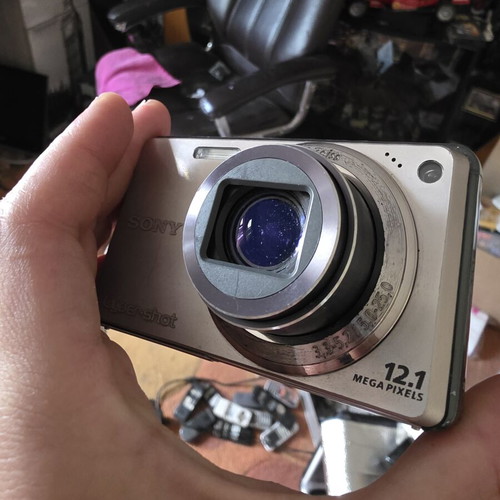 Sony Cyber-shot DSC-W290 camera used with display defect