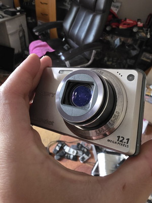 Sony Cyber-shot DSC-W290 camera used with display defect