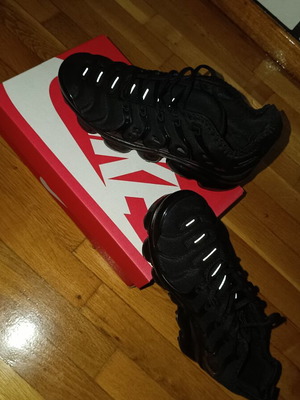 Nike Vapor Max Triple Black sneakers brand new