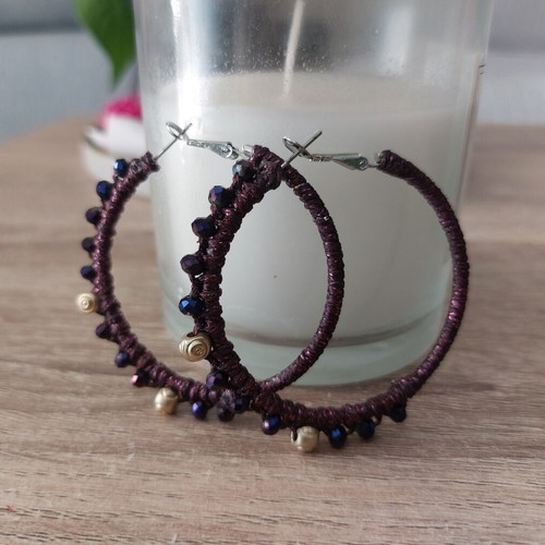 Hoop earrings with waxed metallic thread and decorative crystals