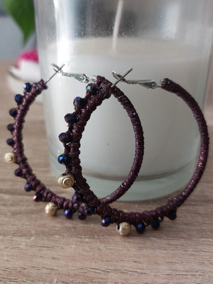 Hoop earrings with waxed metallic thread and decorative crystals