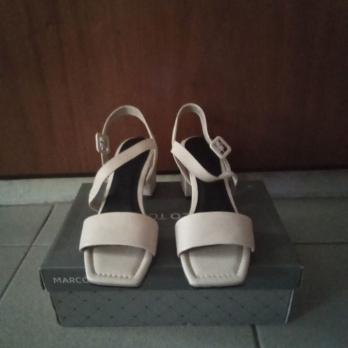 Marco Tozzi beige sandals like new, size 37