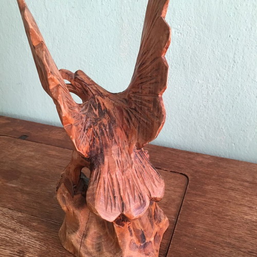 Wooden eagle 31cm with three scratches