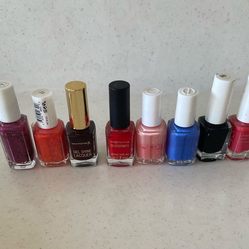 Nail polish used, pack of 8 with Essie, Max Factor, GT