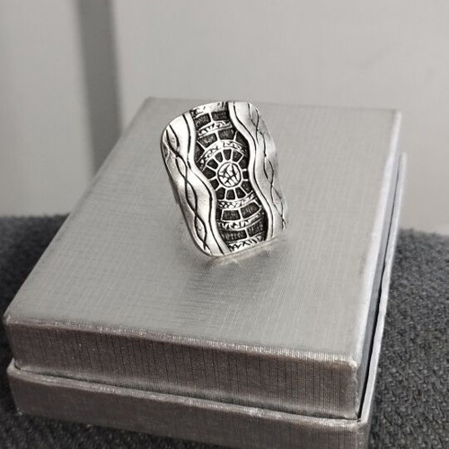 Vintage Boho Cyberpunk statement ring, adjustable silver finish
