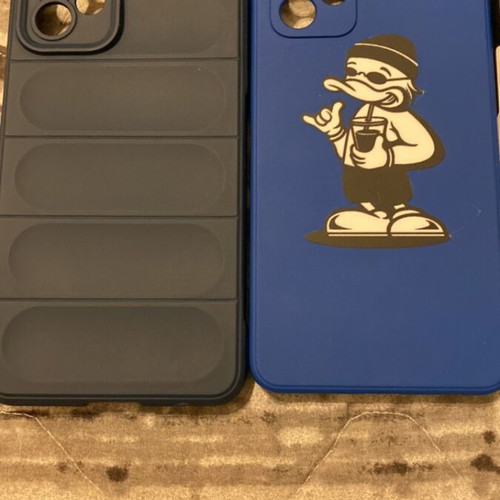 Phone cases set of 4 like new