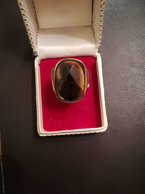 Επιχρυσο δαχτυλίδι Tiger's Eye μεταχειρισμένο με μικρό brilliant