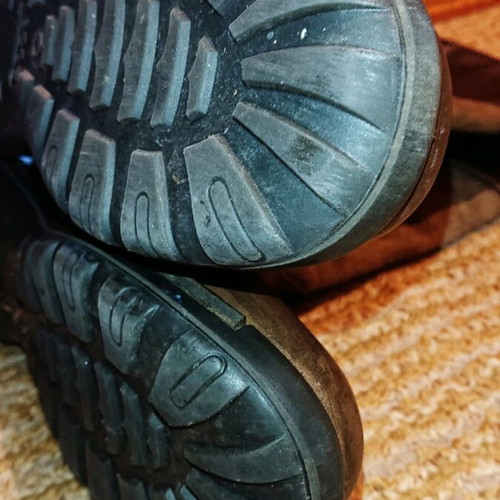 Ecco brown boots like new, size 41
