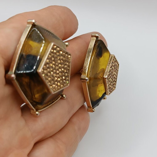 Uterqüe vintage gold geometric statement clip-on earrings used