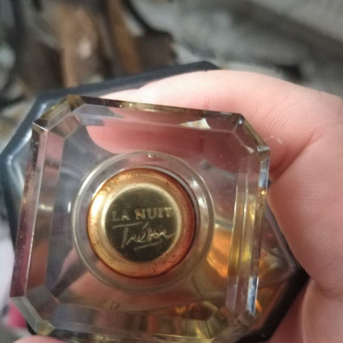 La Nuit Tresor Eau de Parfum 30 ml used, authentic