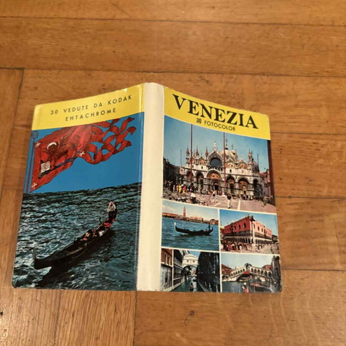 Venetian folding photos used, pack of 30