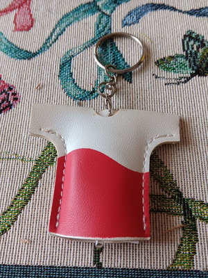 Μπρελόκ μεταχειρισμένο, κόκκινο και λευκό, με μη λειτουργικό φωτάκι