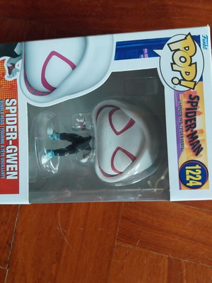 Funko Pop Spider-Gwen like new