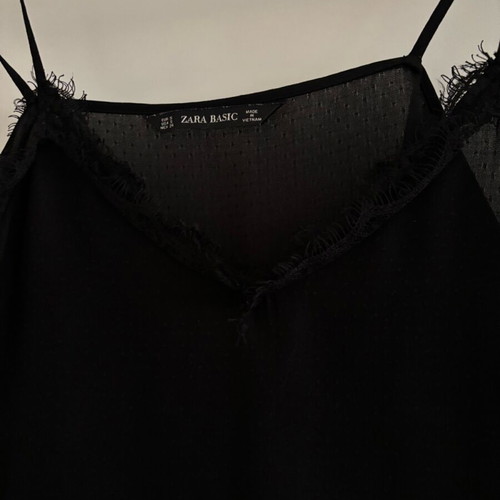 Zara top with straps and lace black like new