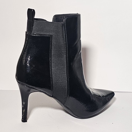 Patent leather ankle boot with elastic used, size 41, 9cm heel