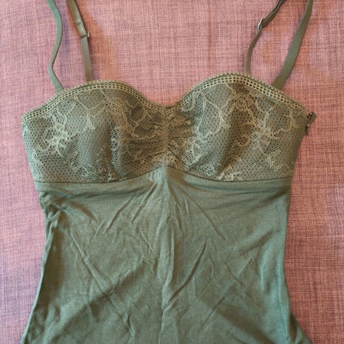 Πράσινο μπούστο Intimissimi με αποσπώμενες τιράντες σαν καινούργιο, μέγεθος Medium