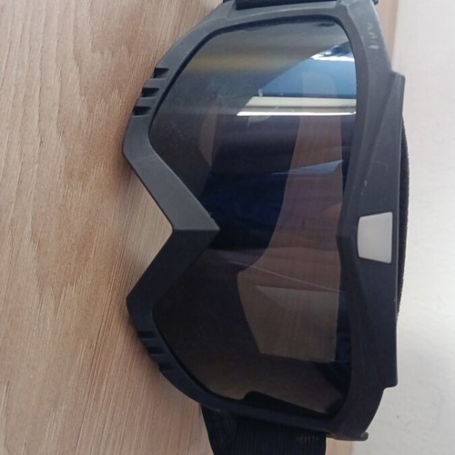 Ski goggles like new