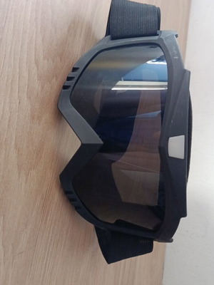 Ski goggles like new