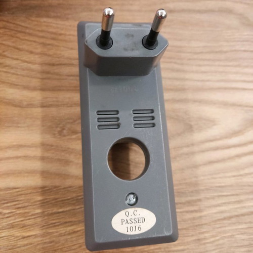 Battery charger for rechargeable batteries used