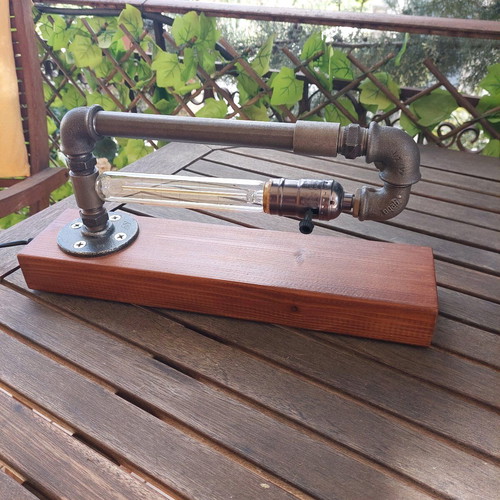 Industrial Design desk lamp new with Edison bulb