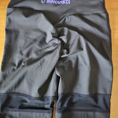 Shein leggings with ruching black like new, size S