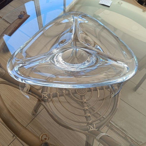 Transparent glass decorative bowl, triangular organic shape