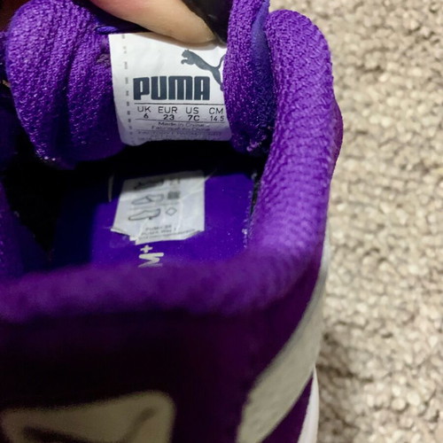 Puma athletic shoes like new, size 23, purple