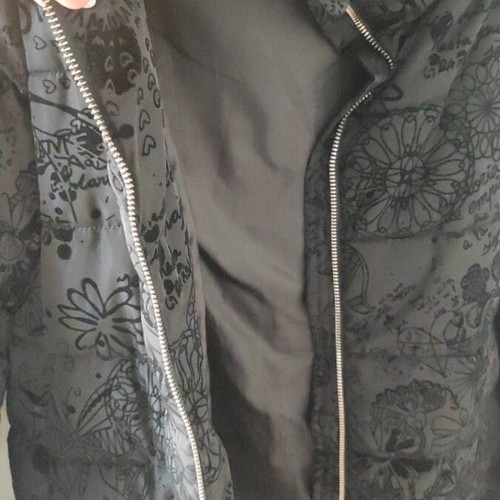Ellen Rose black jacket with embossed designs, size L, detachable hood