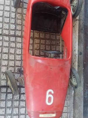 Pedal Car σε καλή κατάσταση, πακέτο