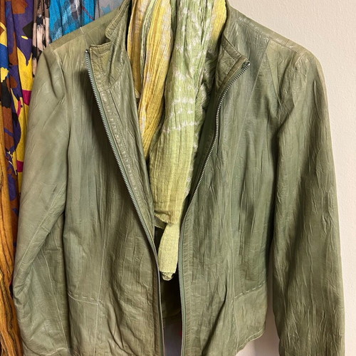 Brand new Leather Jacket in Unique Olive Color! no medium